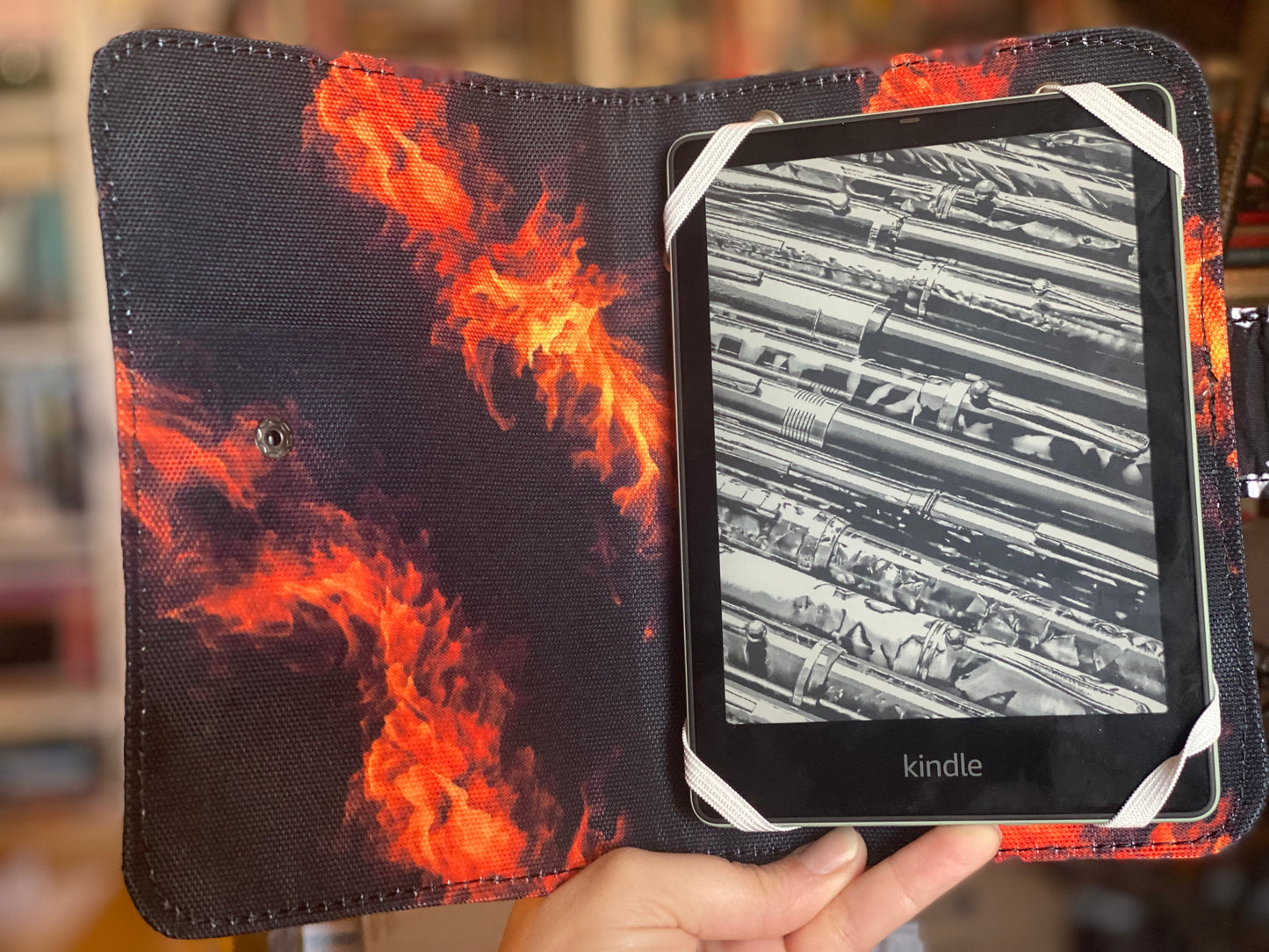 Officially Licensed Fourth Wing Kindle Cover with Side Snap, with Spine.